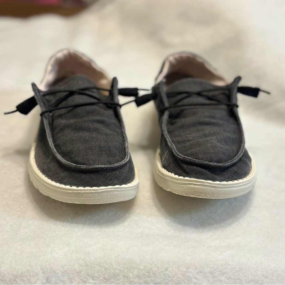 Hey Dude Wendy Chambray Off Black Size 8 EUC - Picture 8 of 11